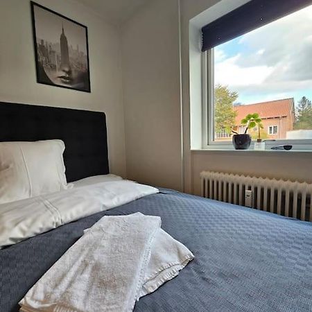 Lejlighed Med Altan Og Gratis Parkering Ольборг Екстер'єр фото